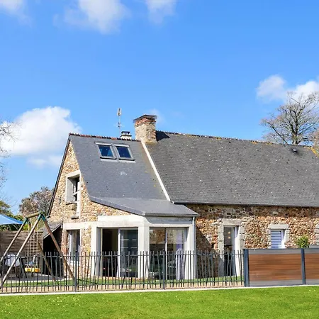 Holiday home 3 Bedroom Amazing In La Hague *