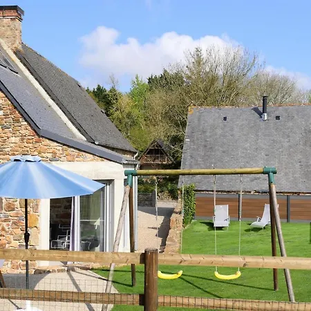 2 Bedroom Amazing In La Hague