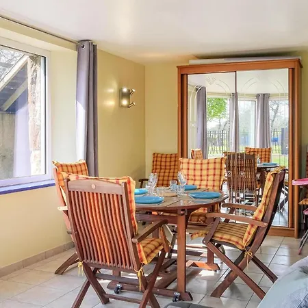 3 Bedroom Amazing In La Hague Dom wakacyjny