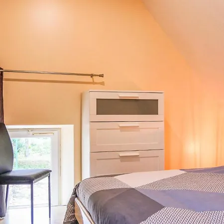 3 Bedroom Amazing In La Hague * Vasteville