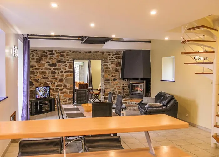 3 Bedroom Amazing In La Hague Prázdninový dům Vasteville