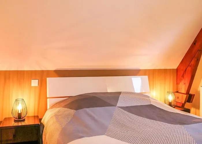 3 Bedroom Amazing In La Hague * Vasteville